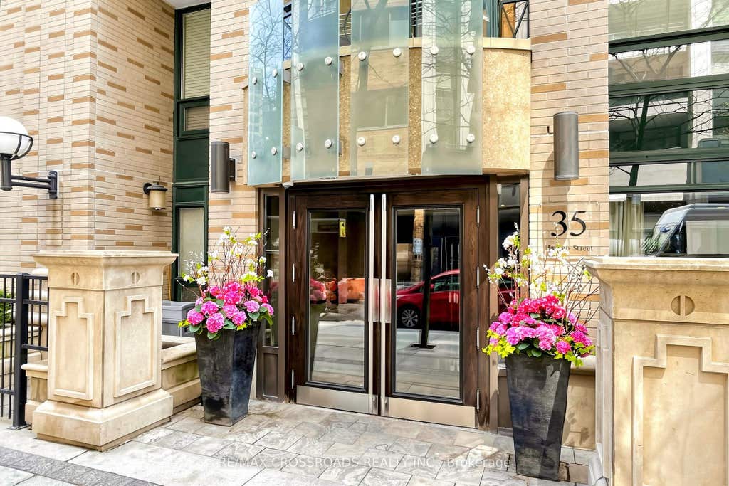 Photo of 35 Hayden Street #1201, Toronto, ON M4Y 3C3 (MLS # C13576800)