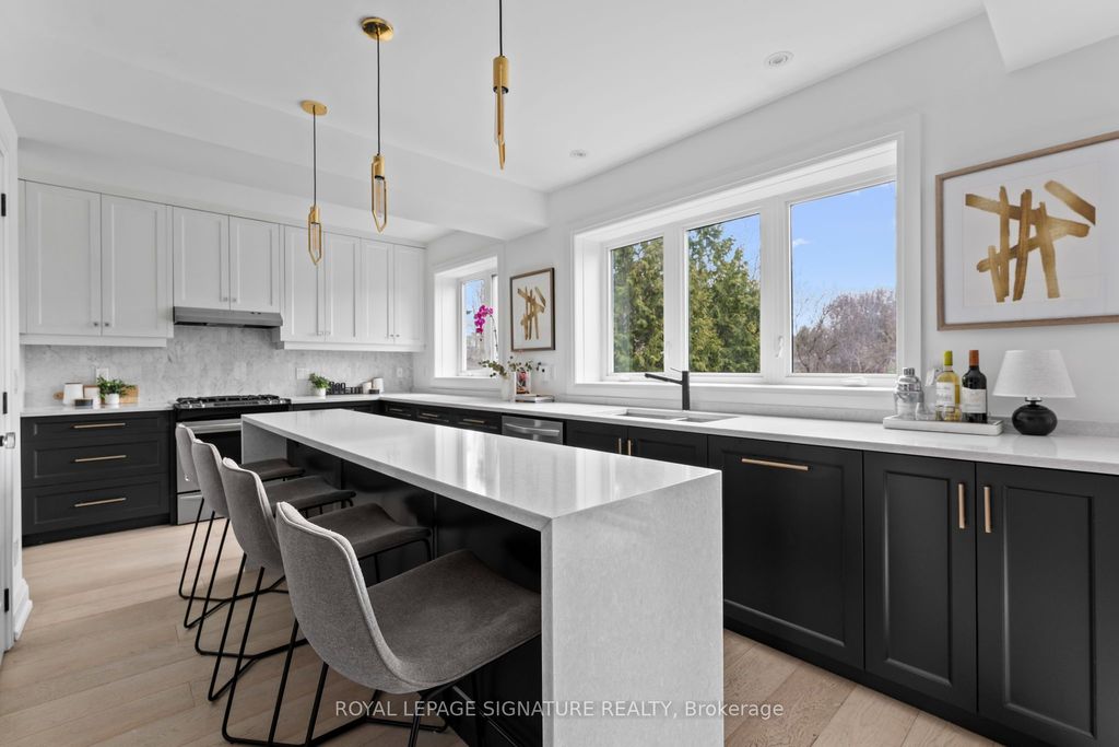 Photo of 47 Don Valley Drive, Toronto, ON M4K 2J1 (MLS # E13170234)