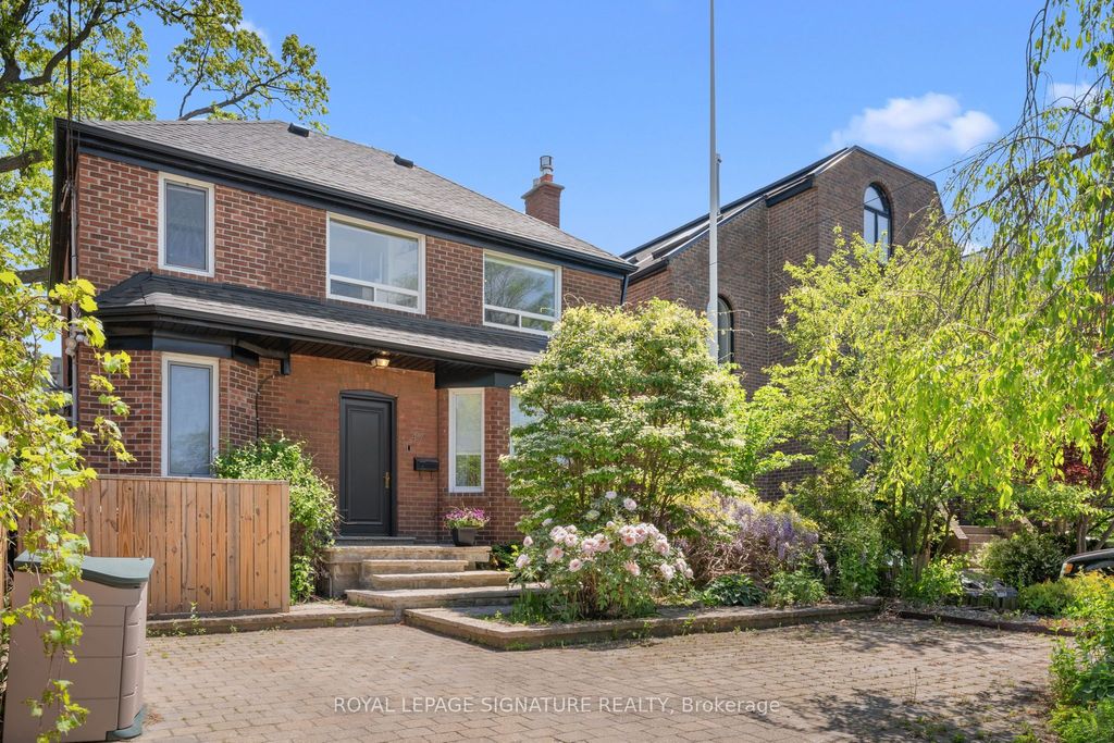 Photo of 47 Don Valley Drive, Toronto, ON M4K 2J1 (MLS # E13170234)