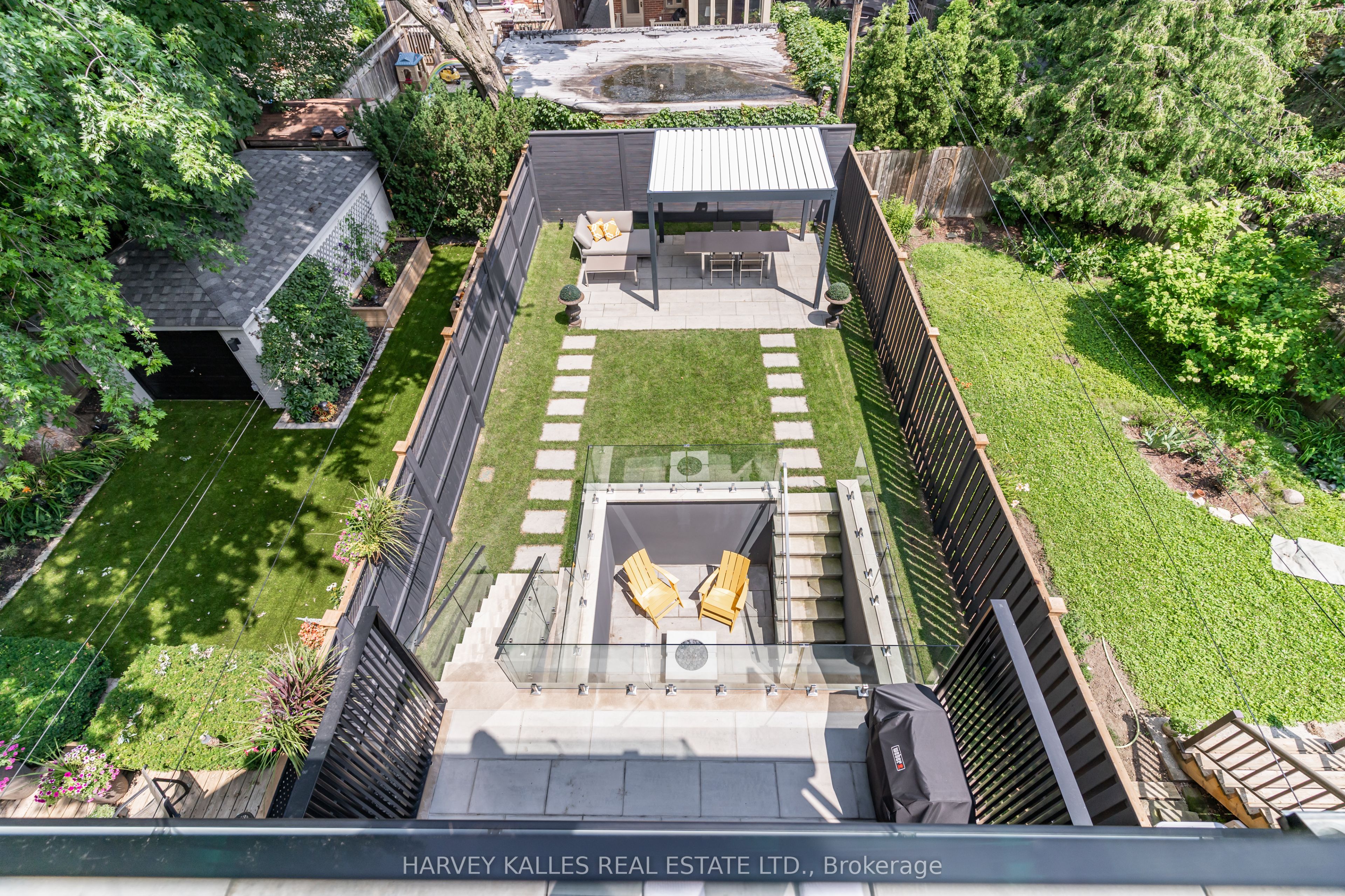 305 Glen Road