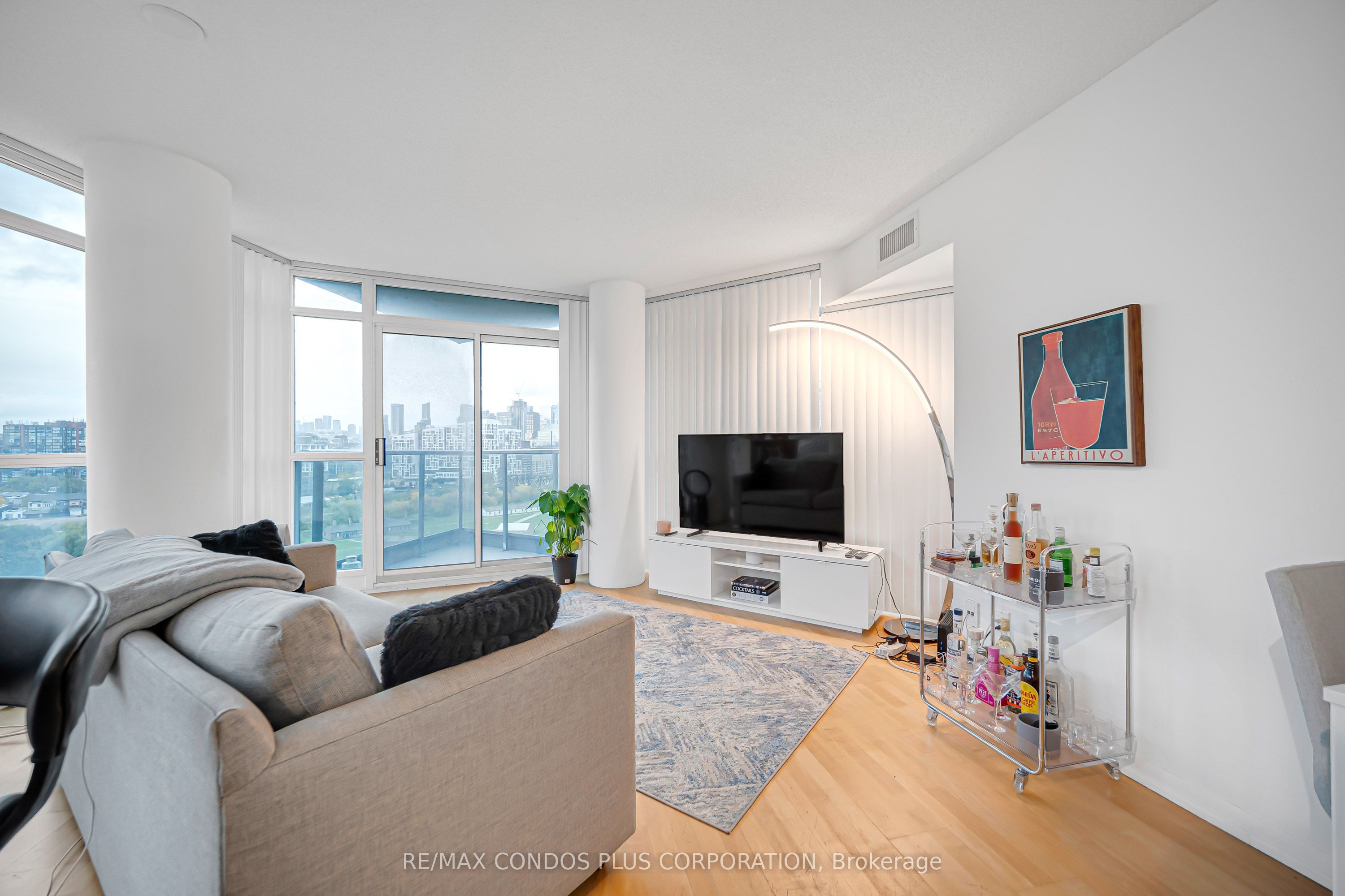 231 Fort York Boulevard 1609