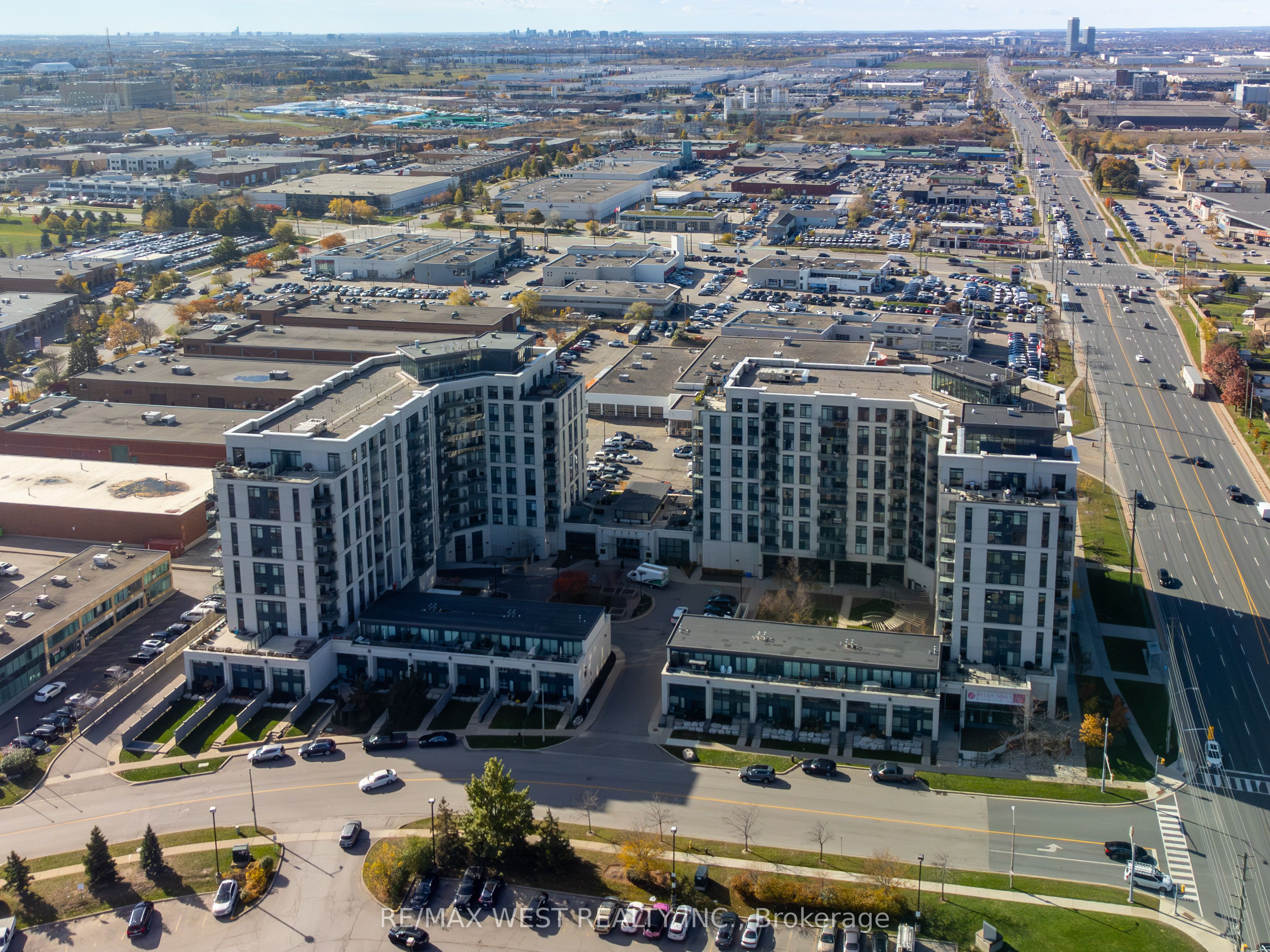 24 Woodstream Boulevard 710