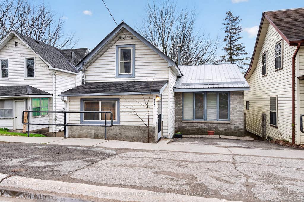Photo of 326 DUNDAS Street, Deseronto, ON K0K 1X0 (MLS # X13514536)