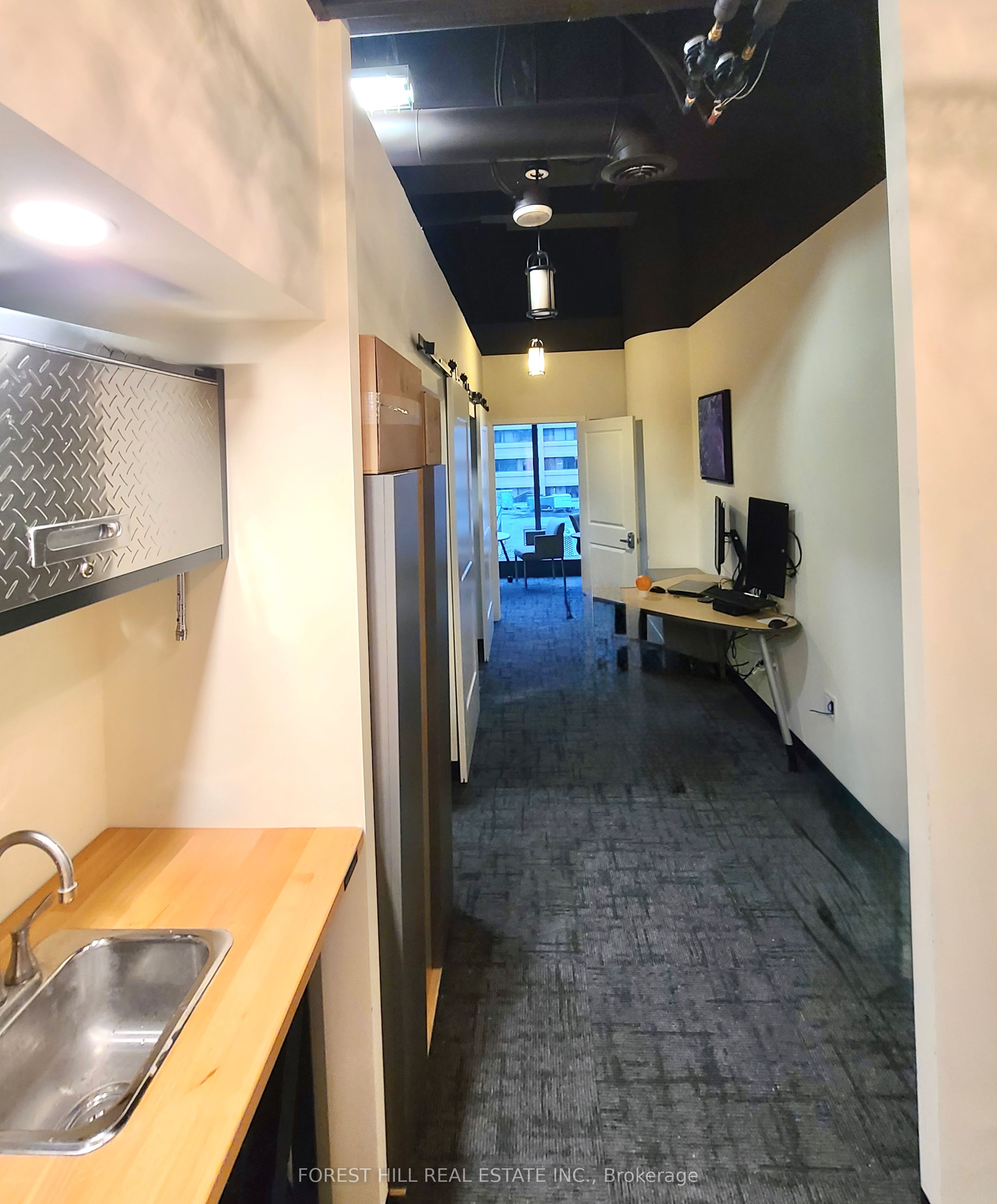 15 Wellesley Street W 313