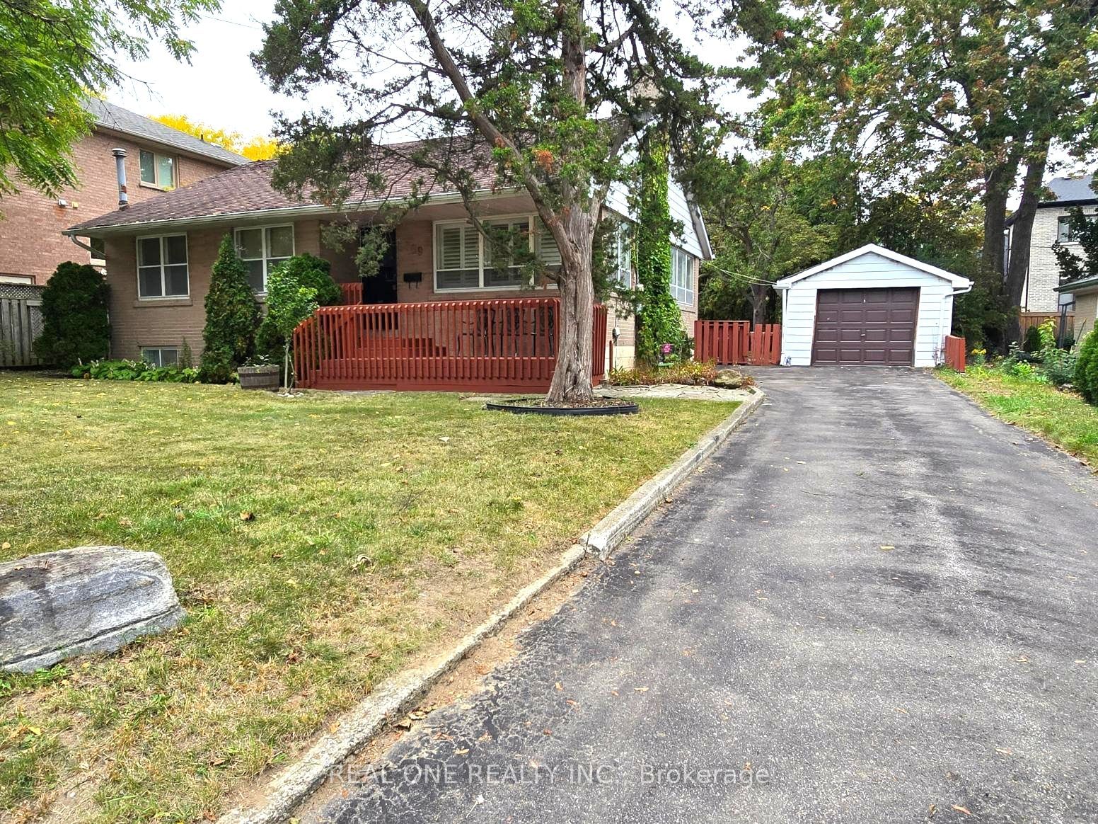 389 Kerrybrook Drive