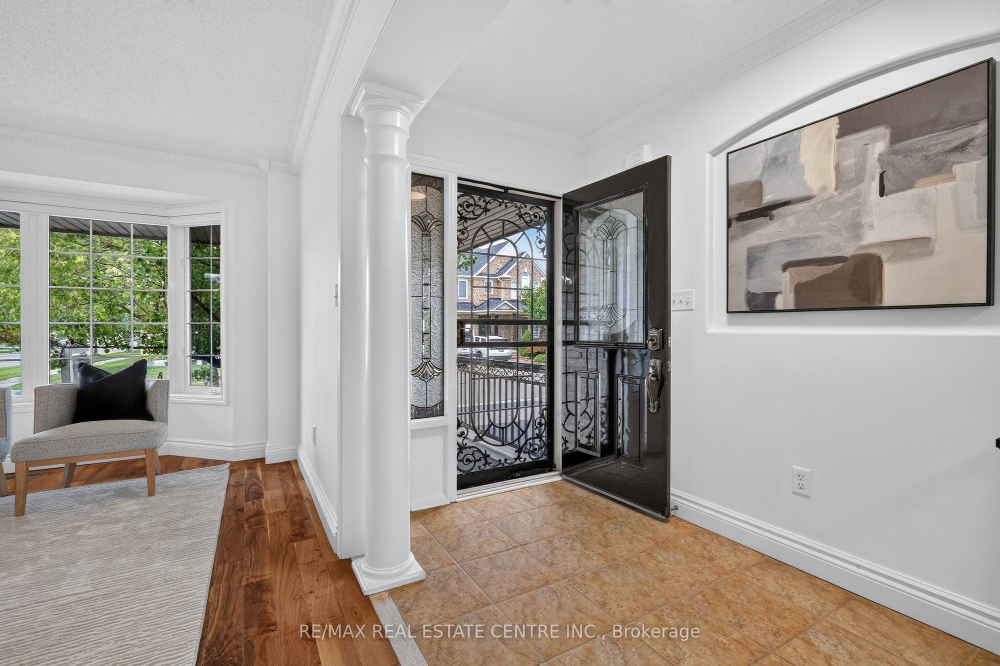 1667 Dempsey Crescent
