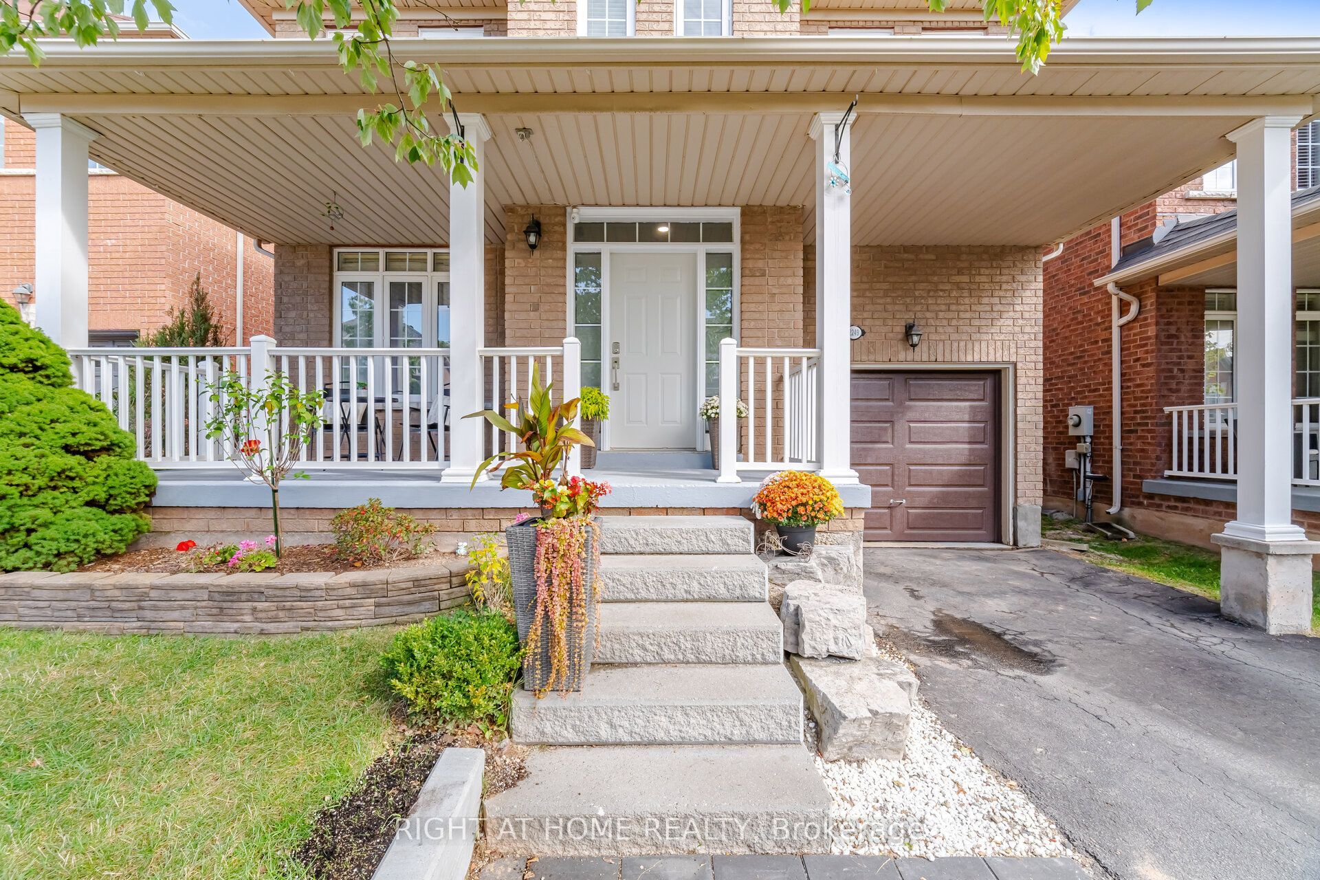 2249 Crestmont Drive