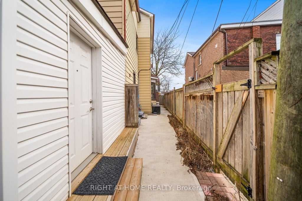 Photo of 134 Millicent Street, Toronto, ON M6H 1W4 (MLS # W13420348)