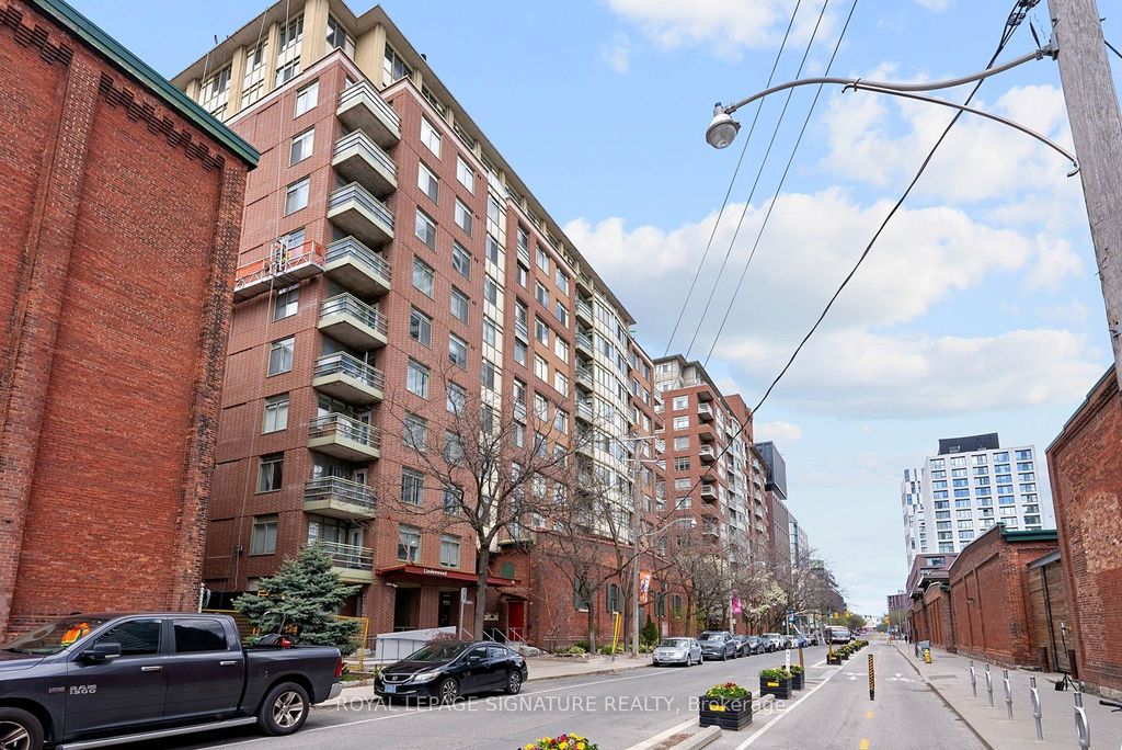 Photo of 70 Mill Street #Ph13, Toronto, ON M5A 4R1 (MLS # C13121342)