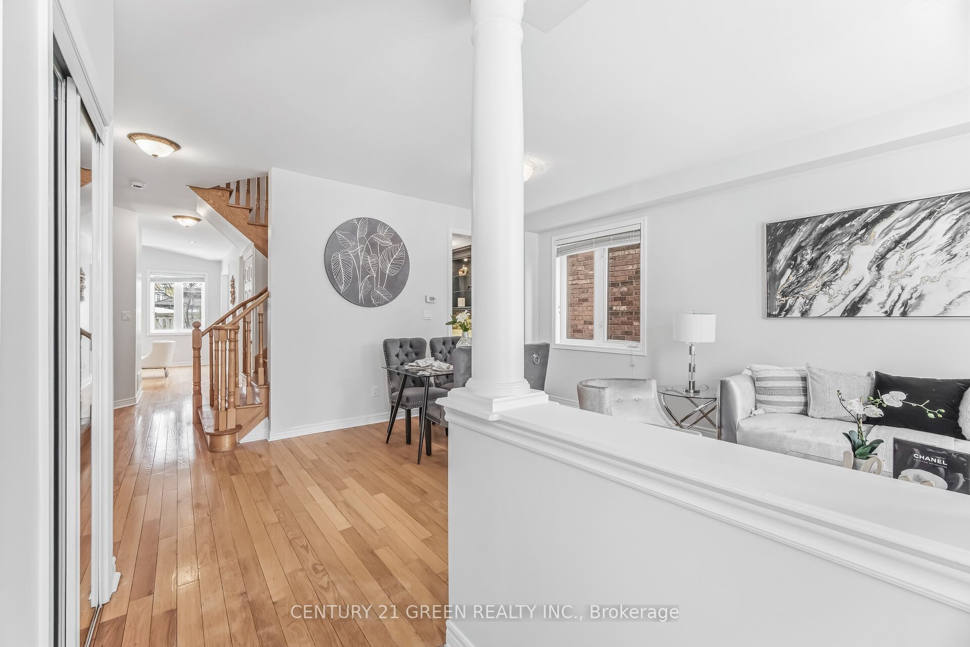 27 Outlook Terrace Drive