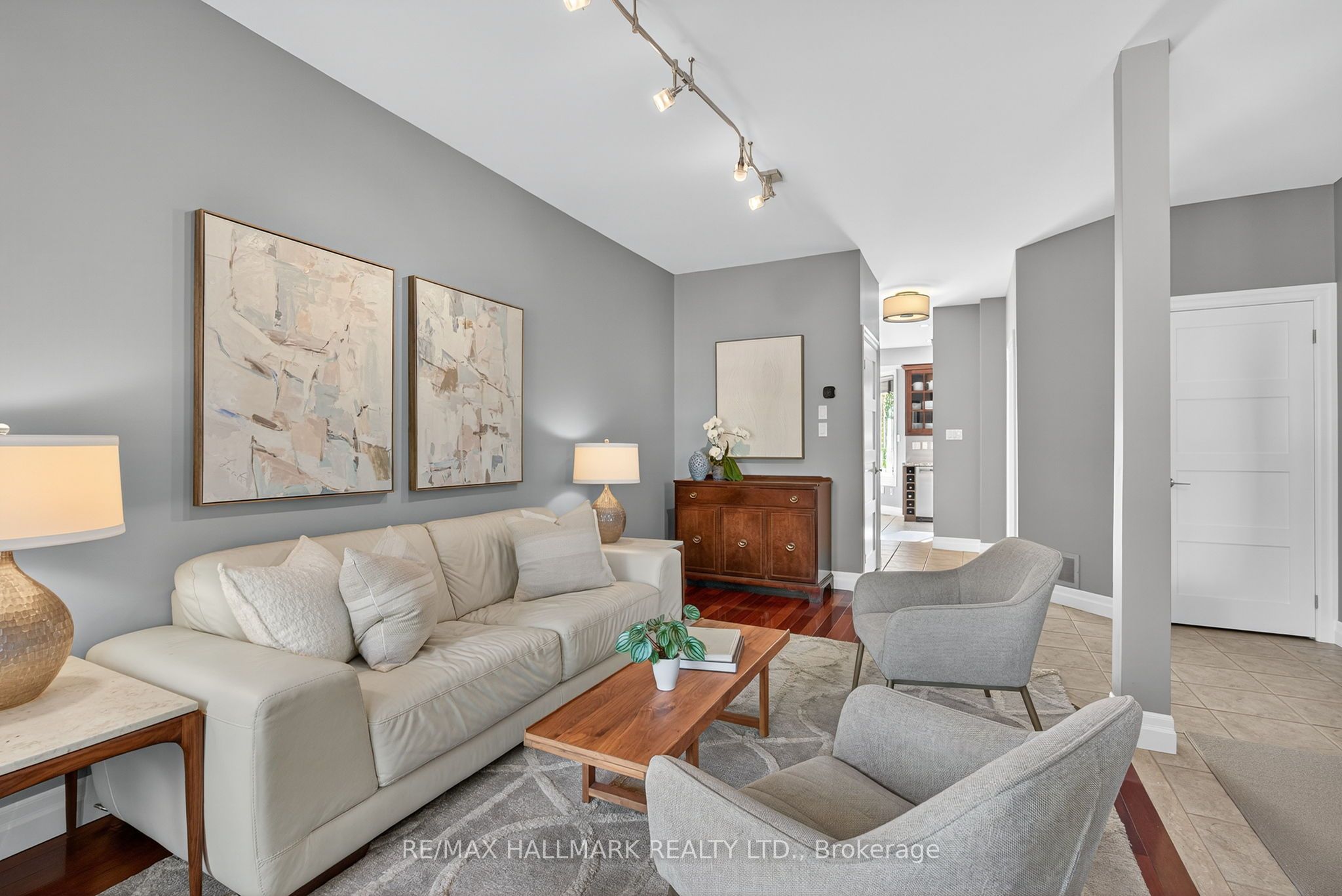 12 Forest Manor Place