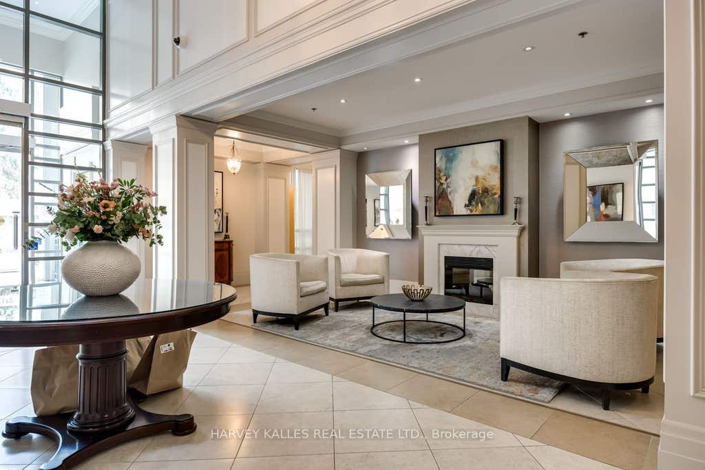 Photo of 205 The Donway N/A W #503, Toronto, ON M3B 3S5 (MLS # C13594194)