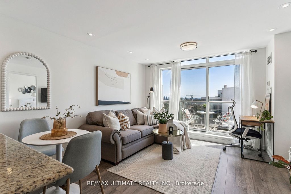 Photo of 816 Lansdowne Avenue #1402, Toronto, ON M6H 4K6 (MLS # W12634208)