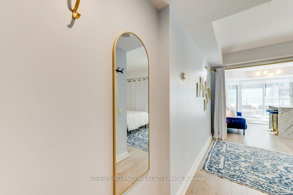 155 Yorkville Avenue 409