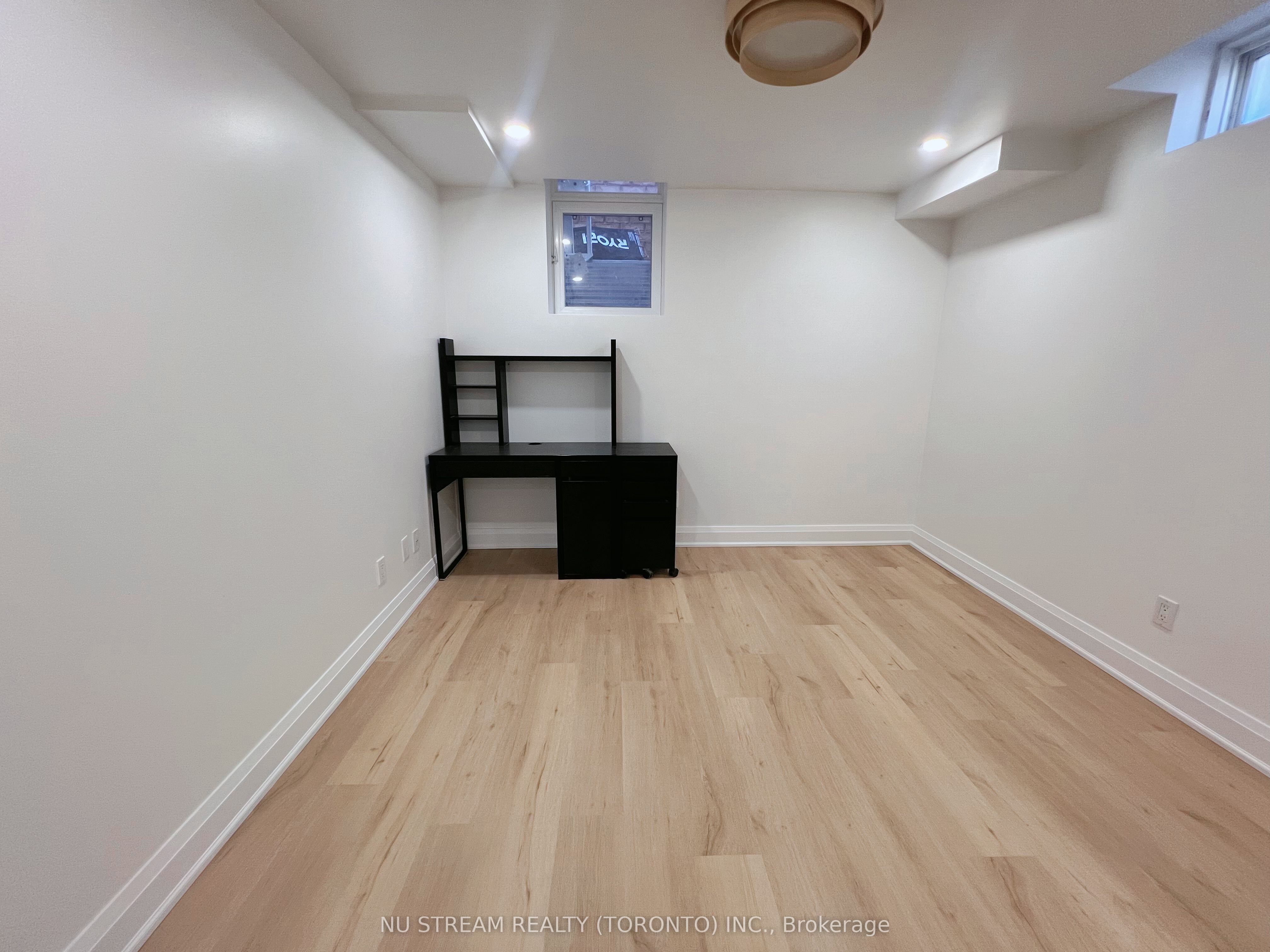 38 Whitford Road Bsmt