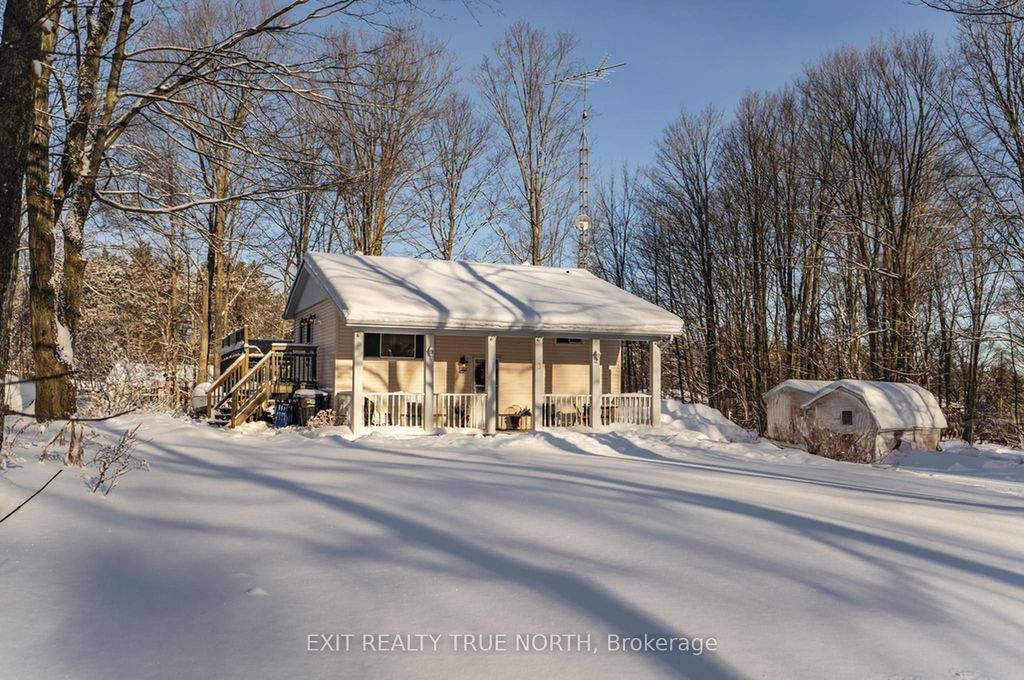Photo of 8 Robin Court, Tiny, ON L9M 0B9 (MLS # S12648192)
