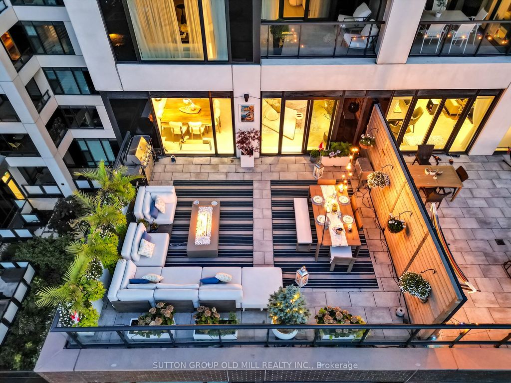 Photo of 455 Wellington Street W #711, Toronto, ON M5J 2R2 (MLS # C12322460)
