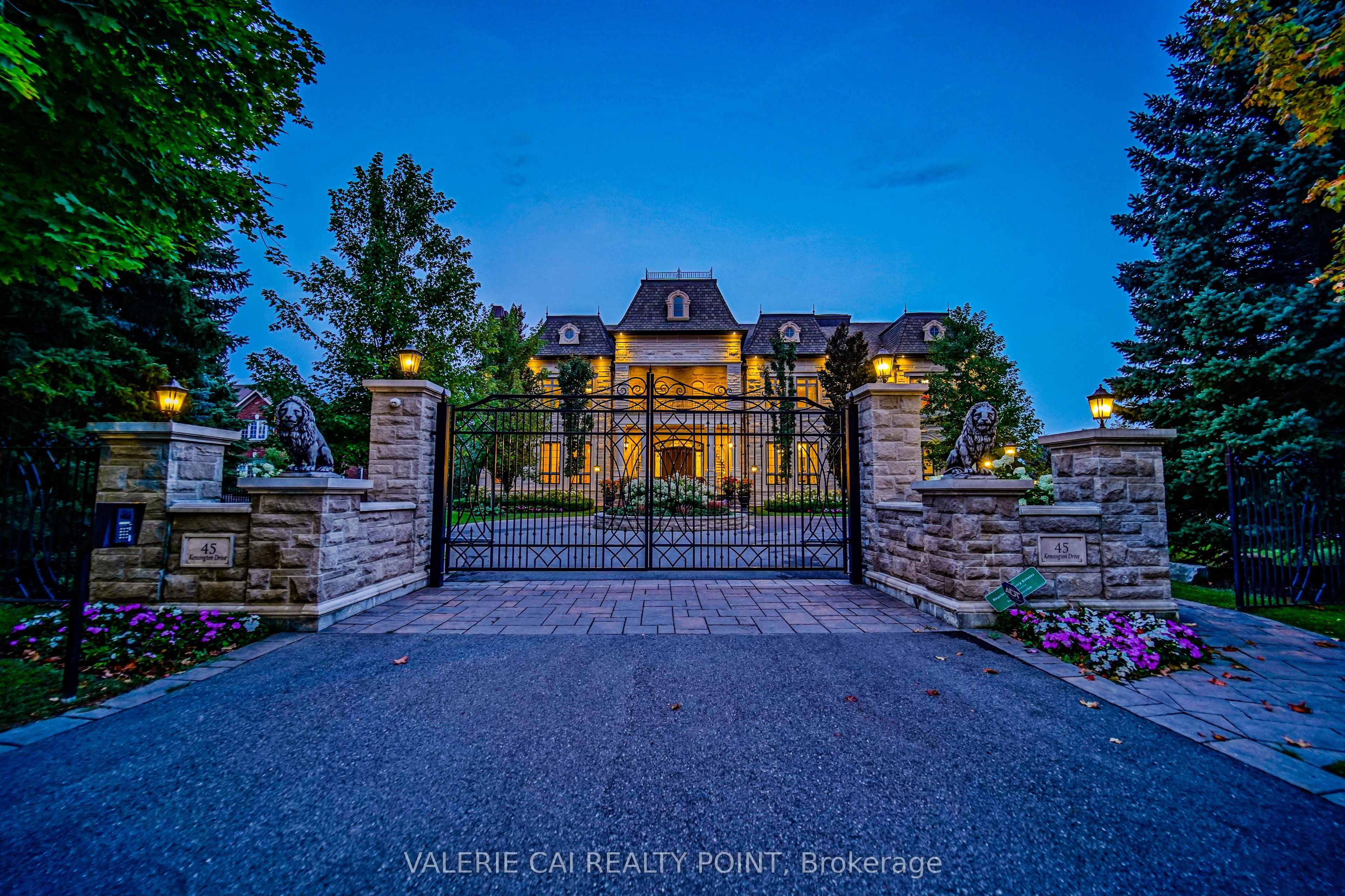45 Kensington Drive