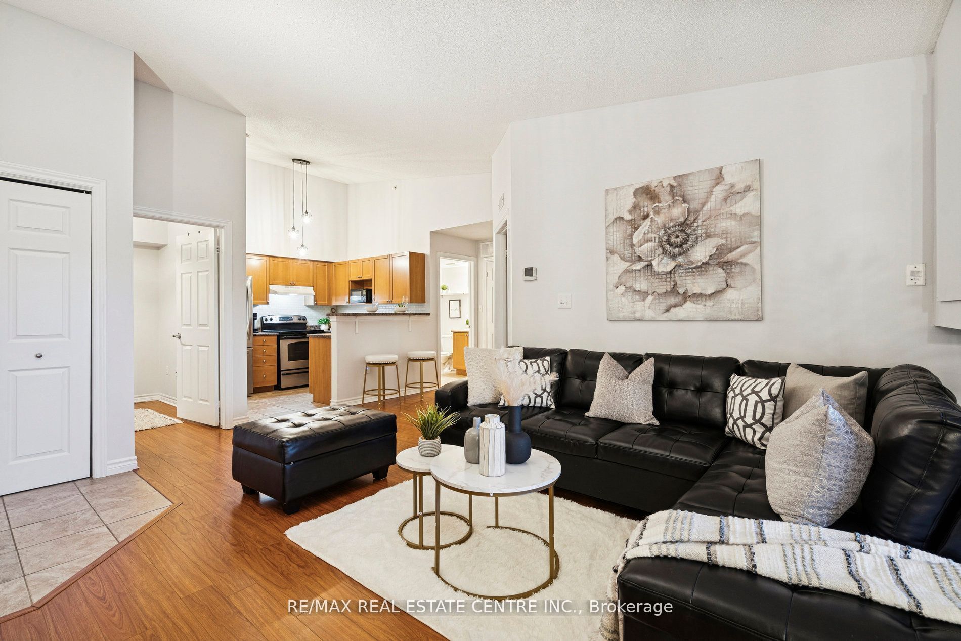 1350 Main Street E 408