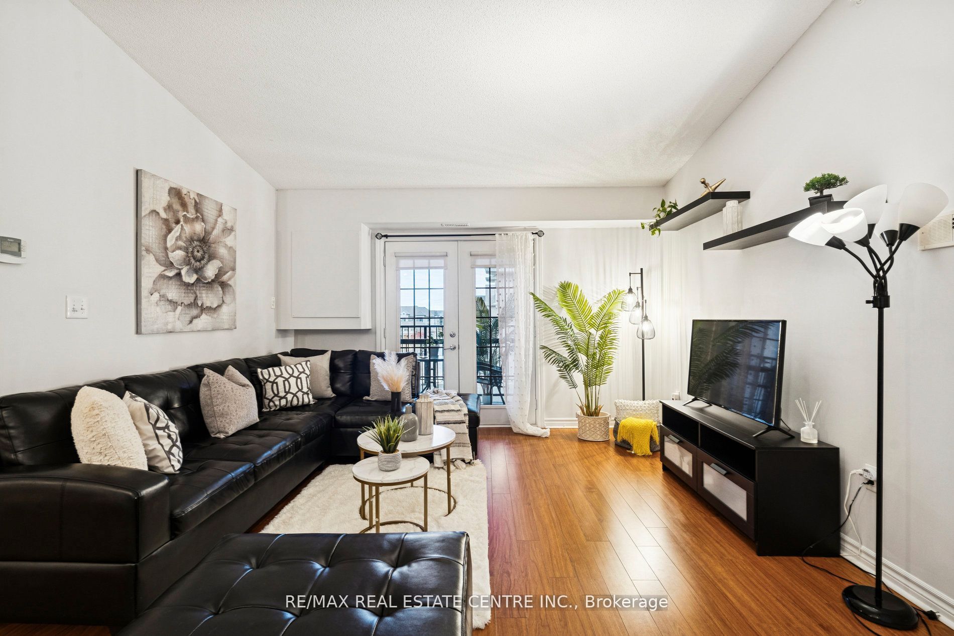 1350 Main Street E 408