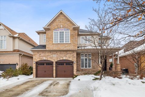 2509 Armour Crescent Burlington ON L7M 4S7