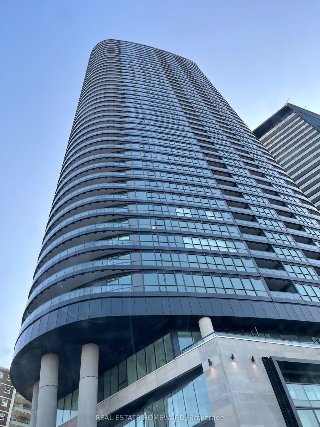 Photo of 585 BLOOR Street E #1118, Toronto, ON M4W 0B3 (MLS # C12769580)