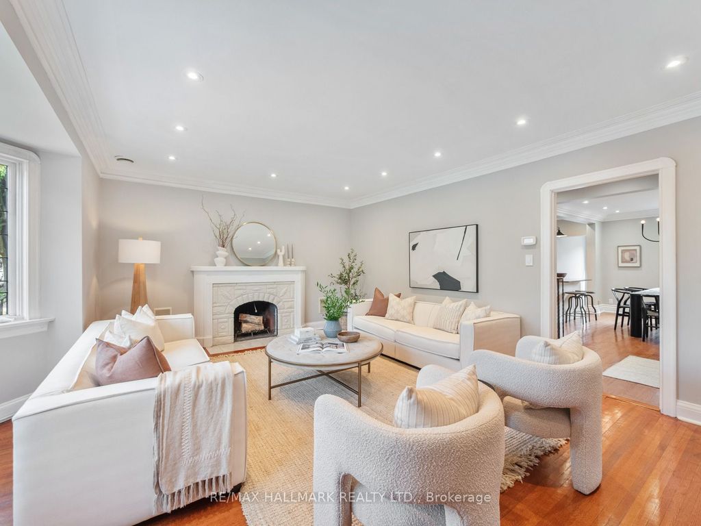 Photo of 839 Carlaw Avenue, Toronto, ON M4K 3L1 (MLS # E12435237)