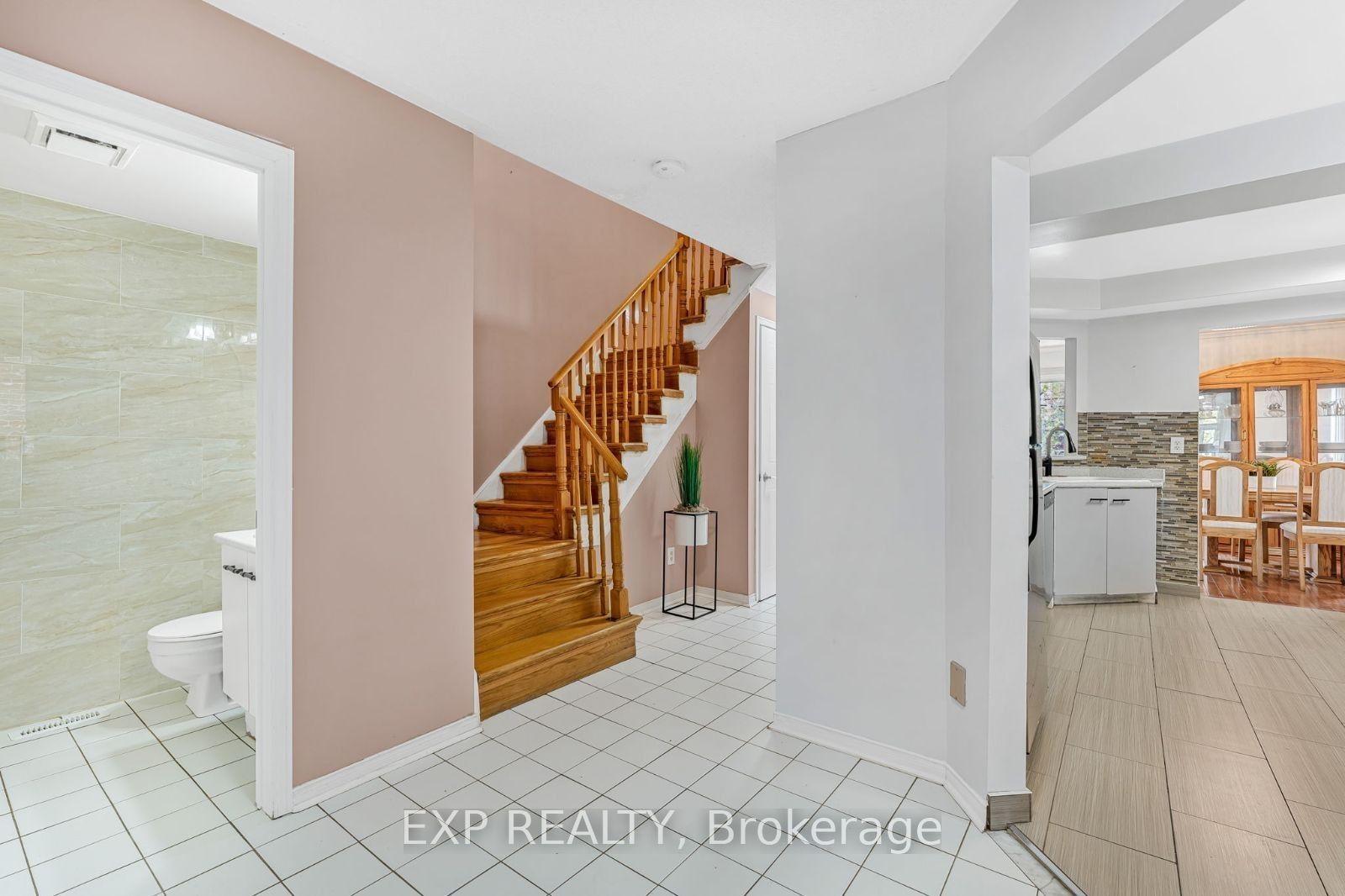 5547 Cortina Crescent