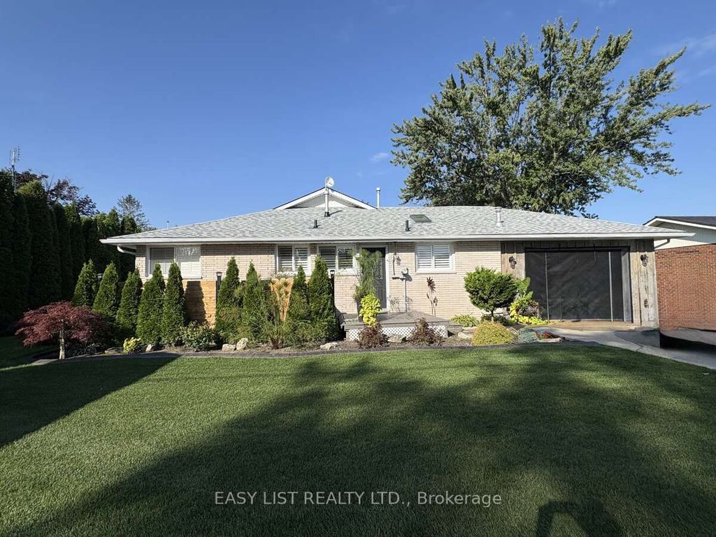 Photo of 767 Reaume Drive, Lakeshore, ON N0P 2L0 (MLS # X12458642)