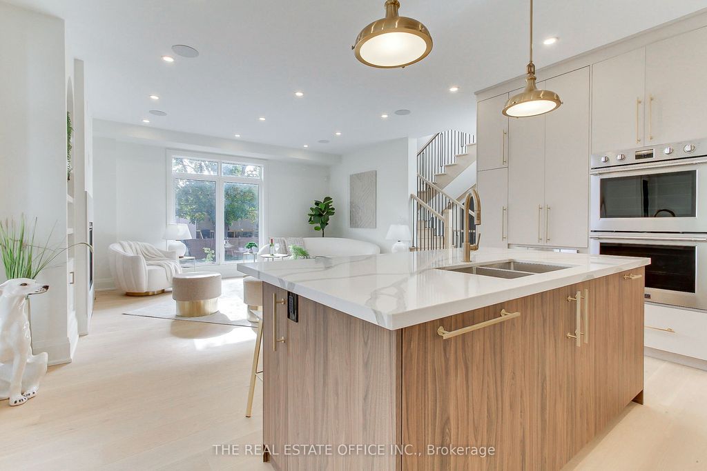 Photo of 18 Beaverbrook Avenue, Toronto, ON M9B 2M9 (MLS # W12669678)