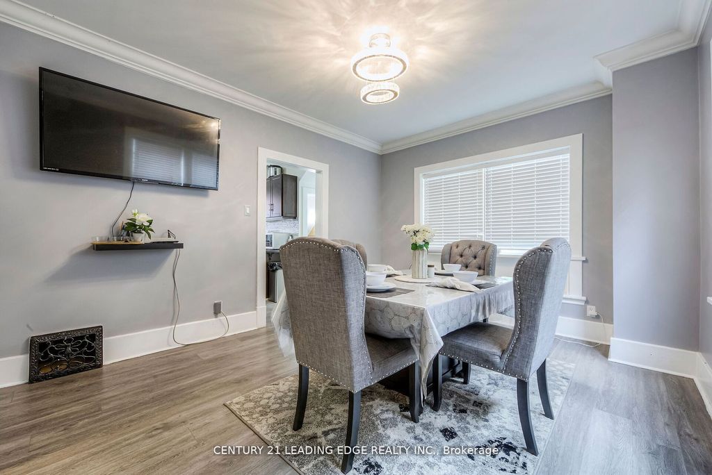 Photo of 214 Aylmer Street, Peterborough, ON K9J 3K4 (MLS # X12684970)