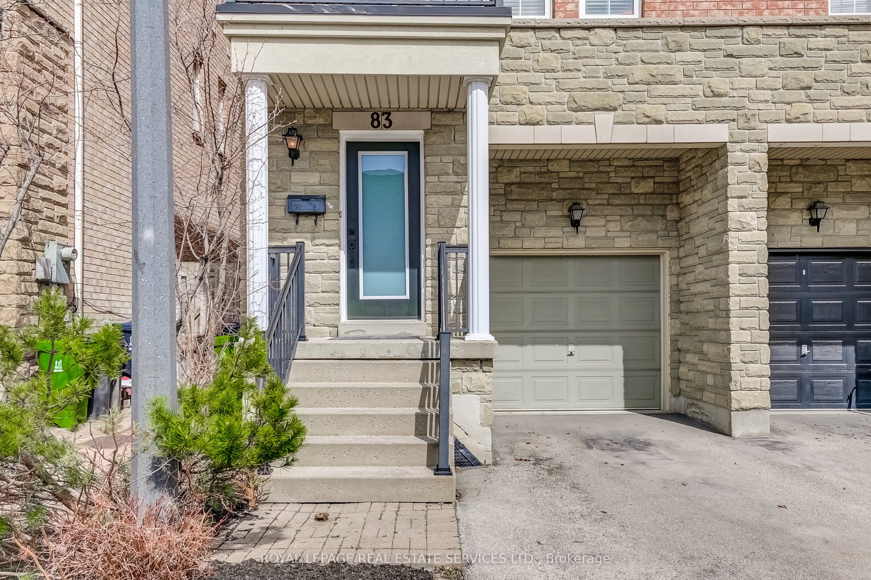 83 Ramage Lane