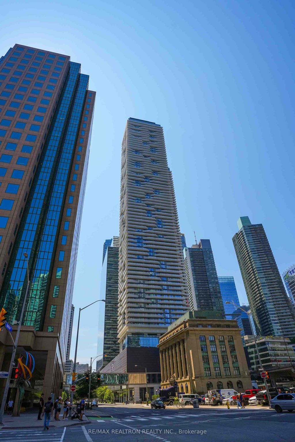 Photo of 88 Harbour Street #4004, Toronto, ON M5J 1B7 (MLS # C12411330)