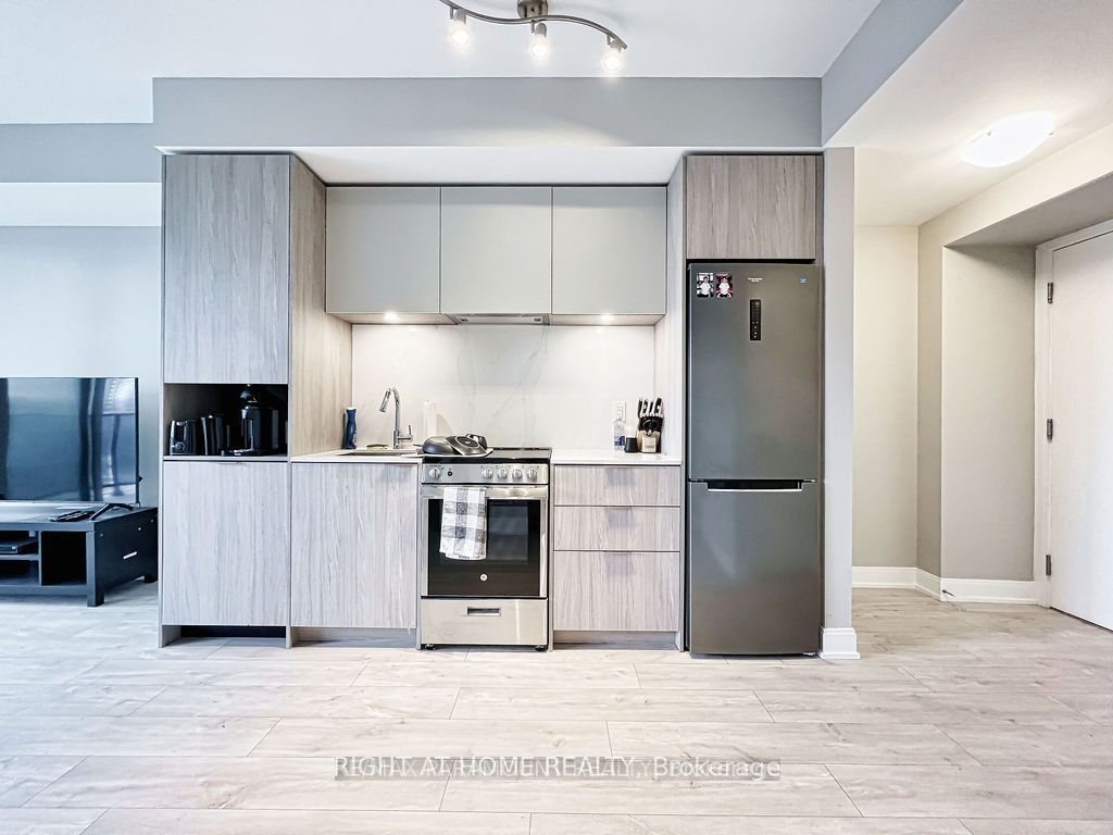 70 Annie Craig Drive 1401