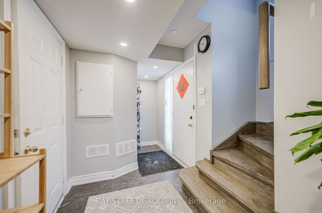 Photo of 52 Leitchcroft Crescent, Markham, ON L3T 7W1 (MLS # N13100358)