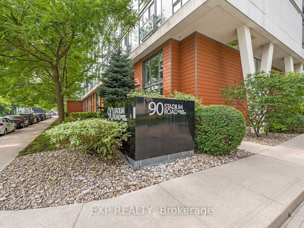 Photo of 90 S Stadium Road S #911, Toronto, ON M5V 3W5 (MLS # C12433212)