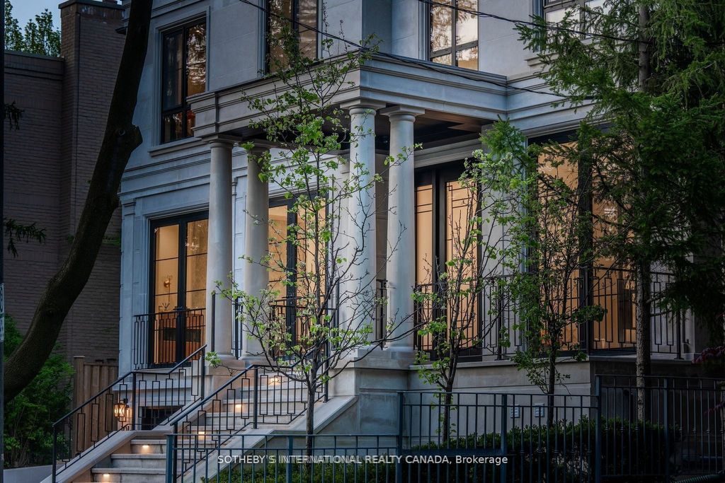 Photo of 101 Dunloe Road, Toronto, ON M5P 2T7 (MLS # C12446693)