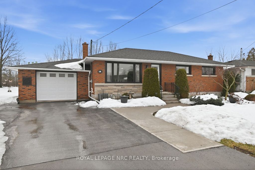 Photo of 14 Terrace Avenue, Welland, ON L3C 2C4 (MLS # X12808136)