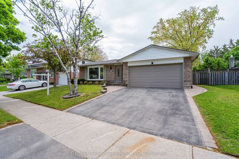 2296 Devon Road Oakville ON L6J 5R4