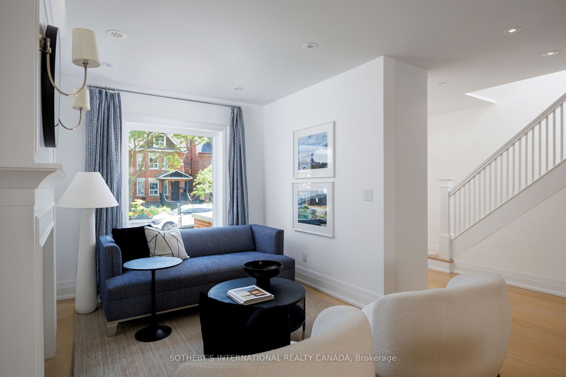12 Hewitt Avenue