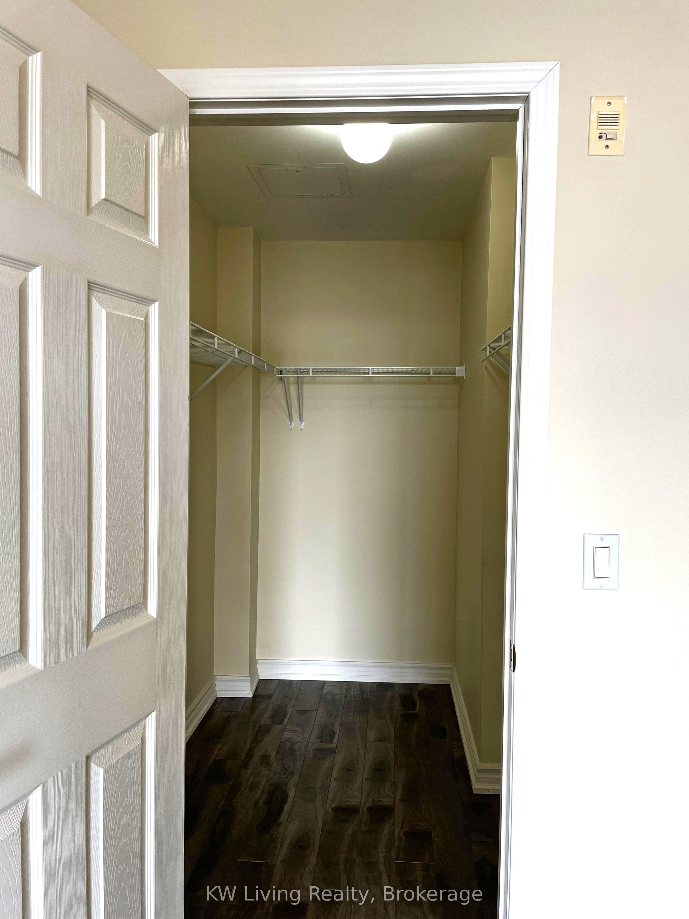 2 Maison Parc Court 617