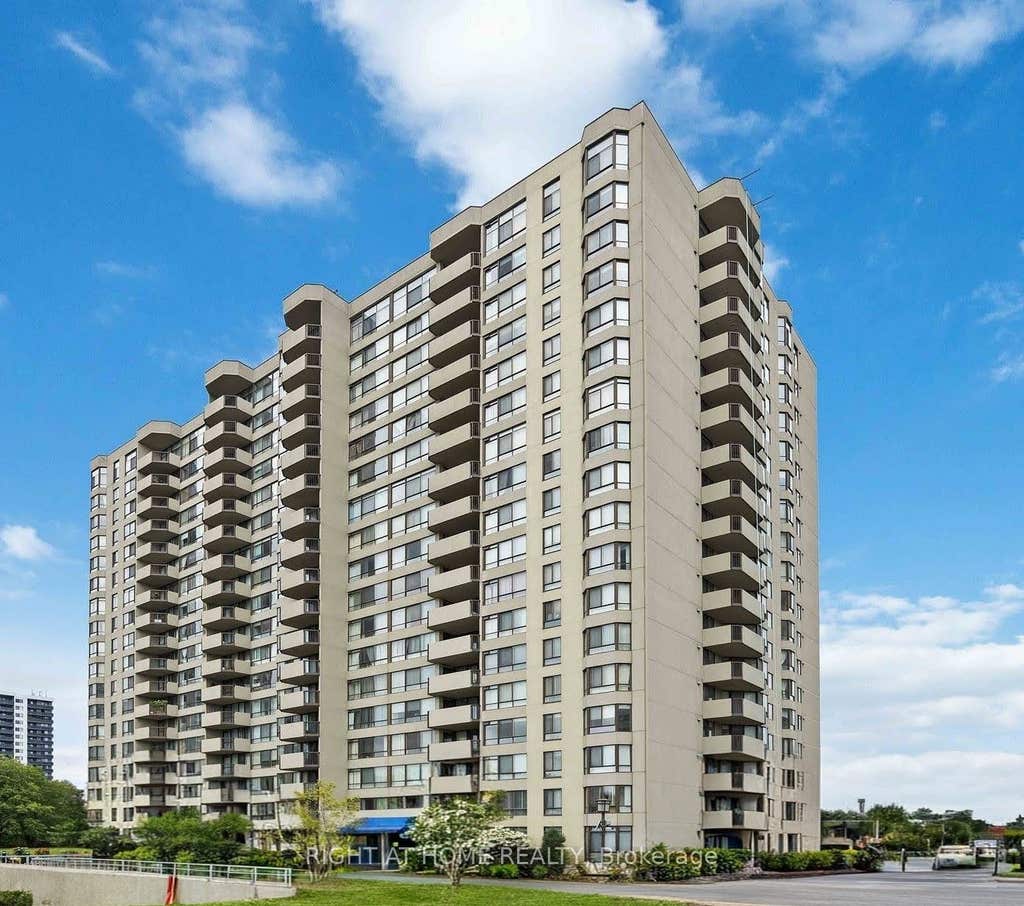 Photo of 275 BAMBURGH Circle #1510, Toronto, ON M1W 3X4 (MLS # E13522260)
