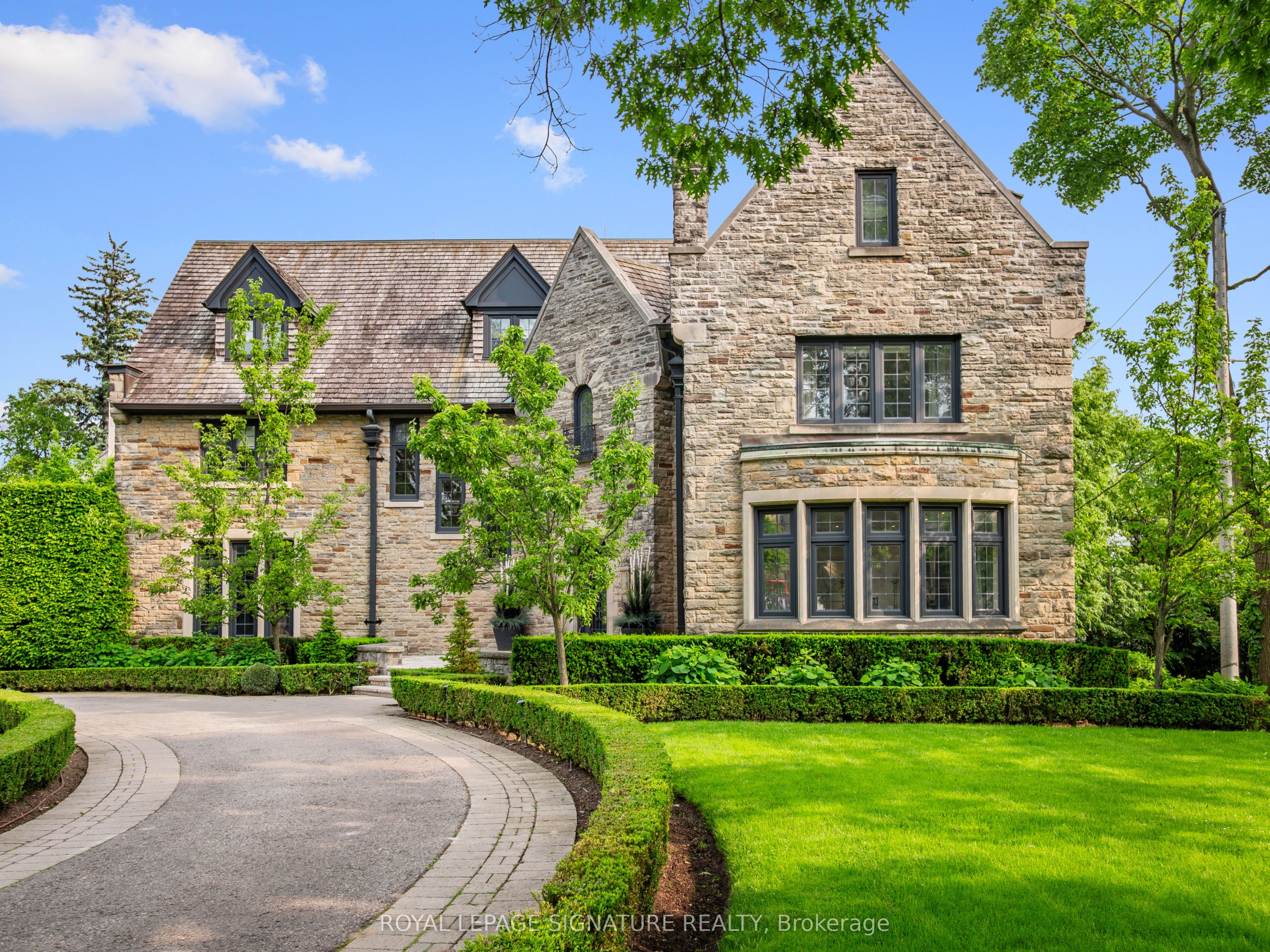 64 Old Forest Hill Road