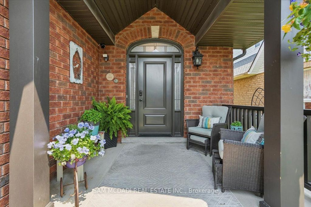 Photo of 3 Maude Court, Orangeville, ON L9W 0A3 (MLS # W12452438)