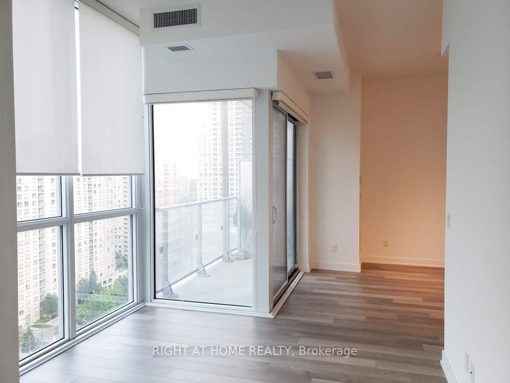 5180 Yonge Street 1405