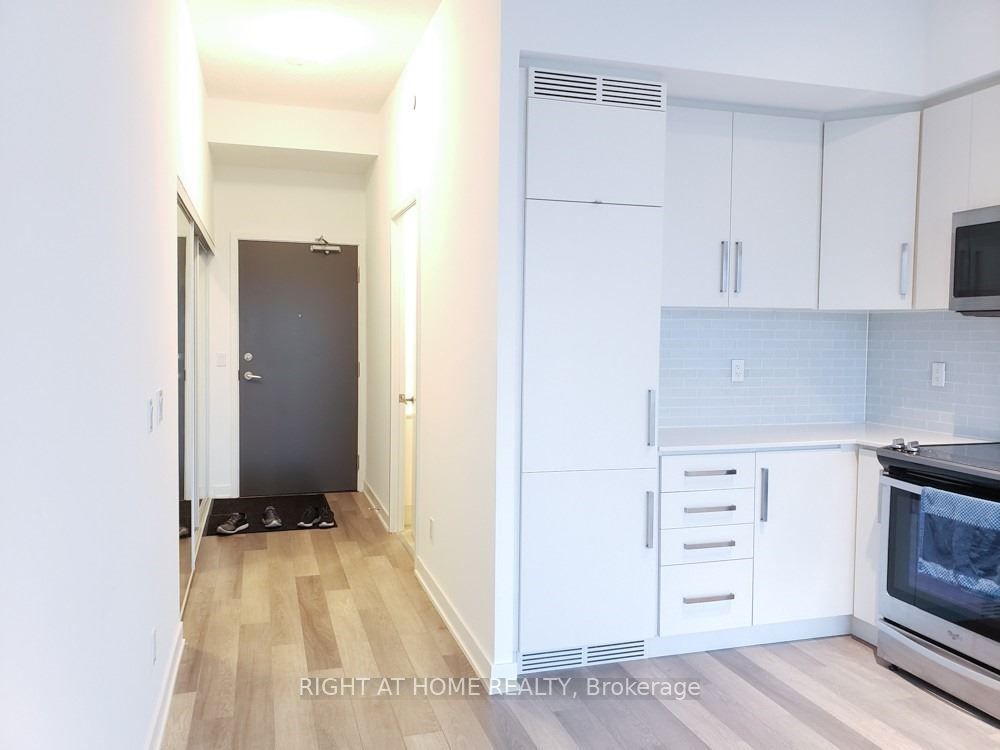 5180 Yonge Street 1405