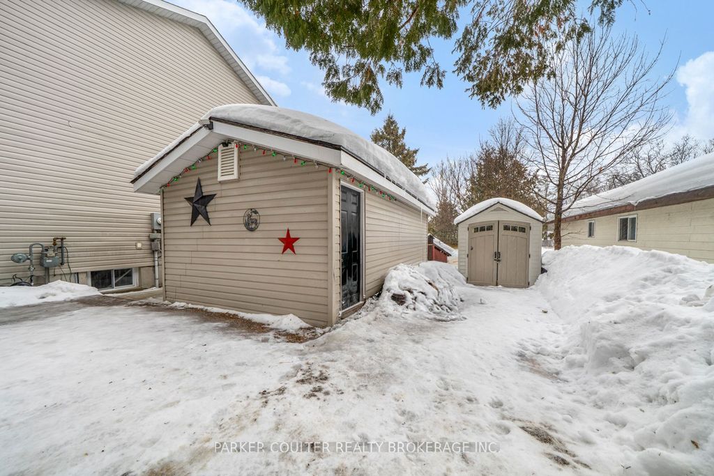 Photo of 3367 Azcona Avenue, Severn, ON L0K 1G0 (MLS # S12815850)
