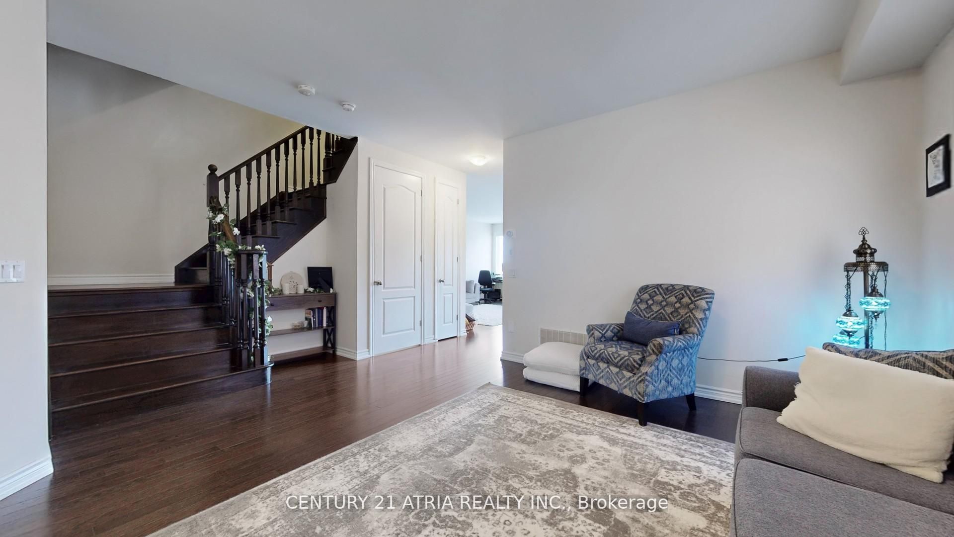 101 Bonnieglen Farm Boulevard