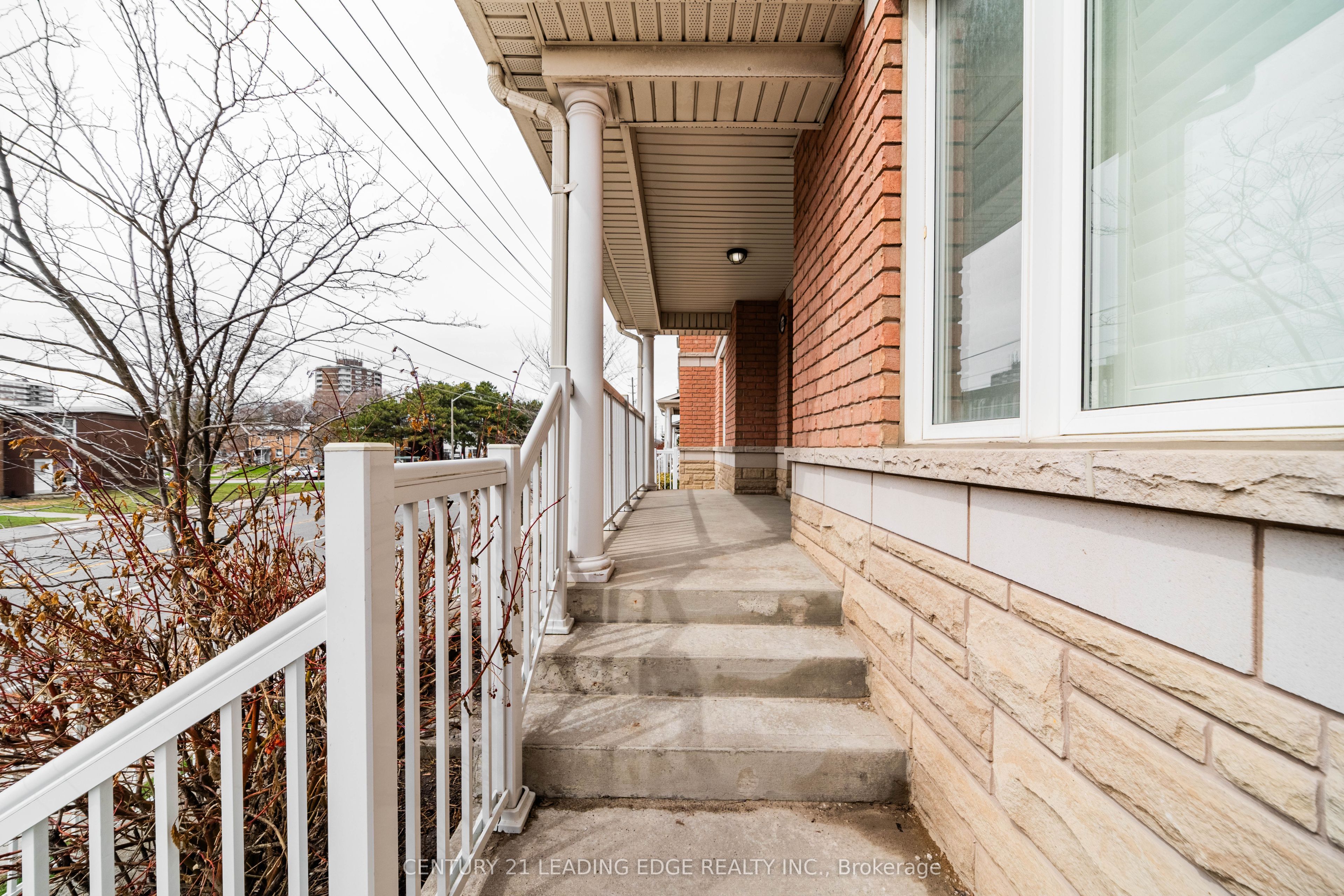 653A Warden Avenue 53