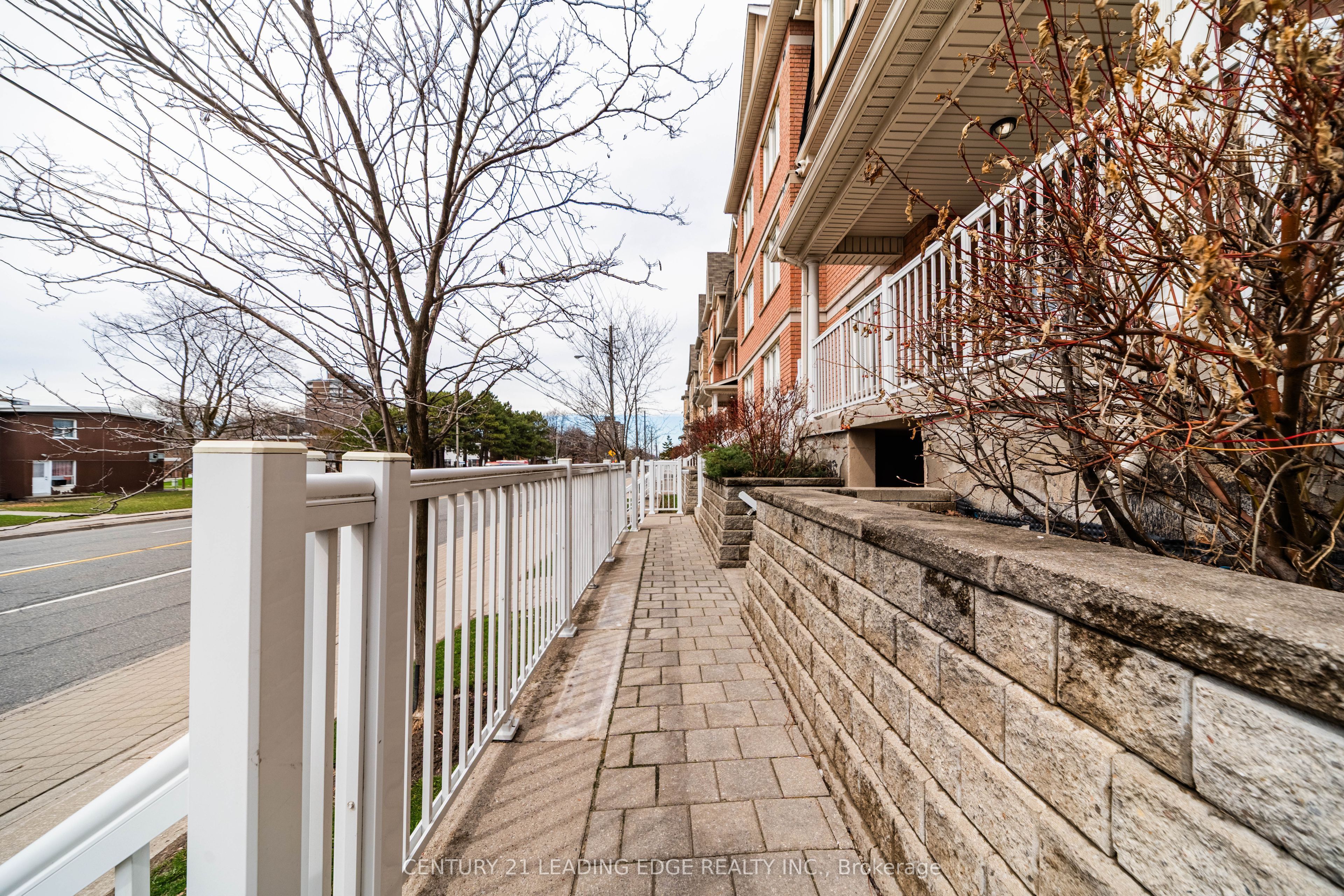 653A Warden Avenue 53